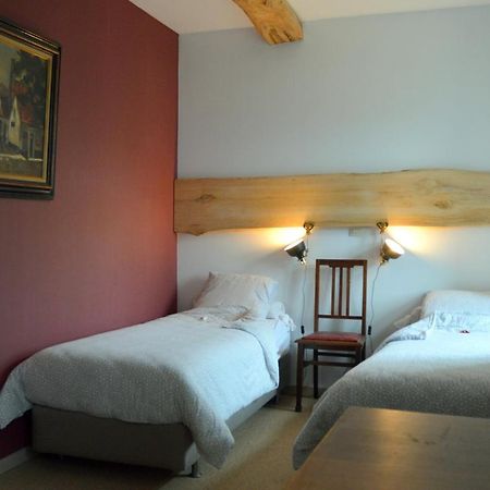 Aux 4 Saules De 4 Wilgen Bed & Breakfast Modave ภายนอก รูปภาพ