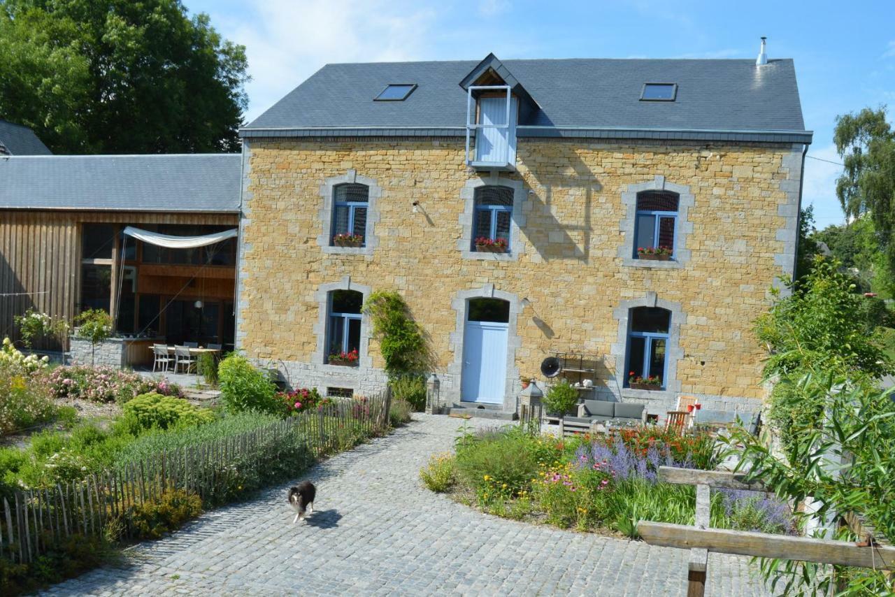 Aux 4 Saules De 4 Wilgen Bed & Breakfast Modave ภายนอก รูปภาพ