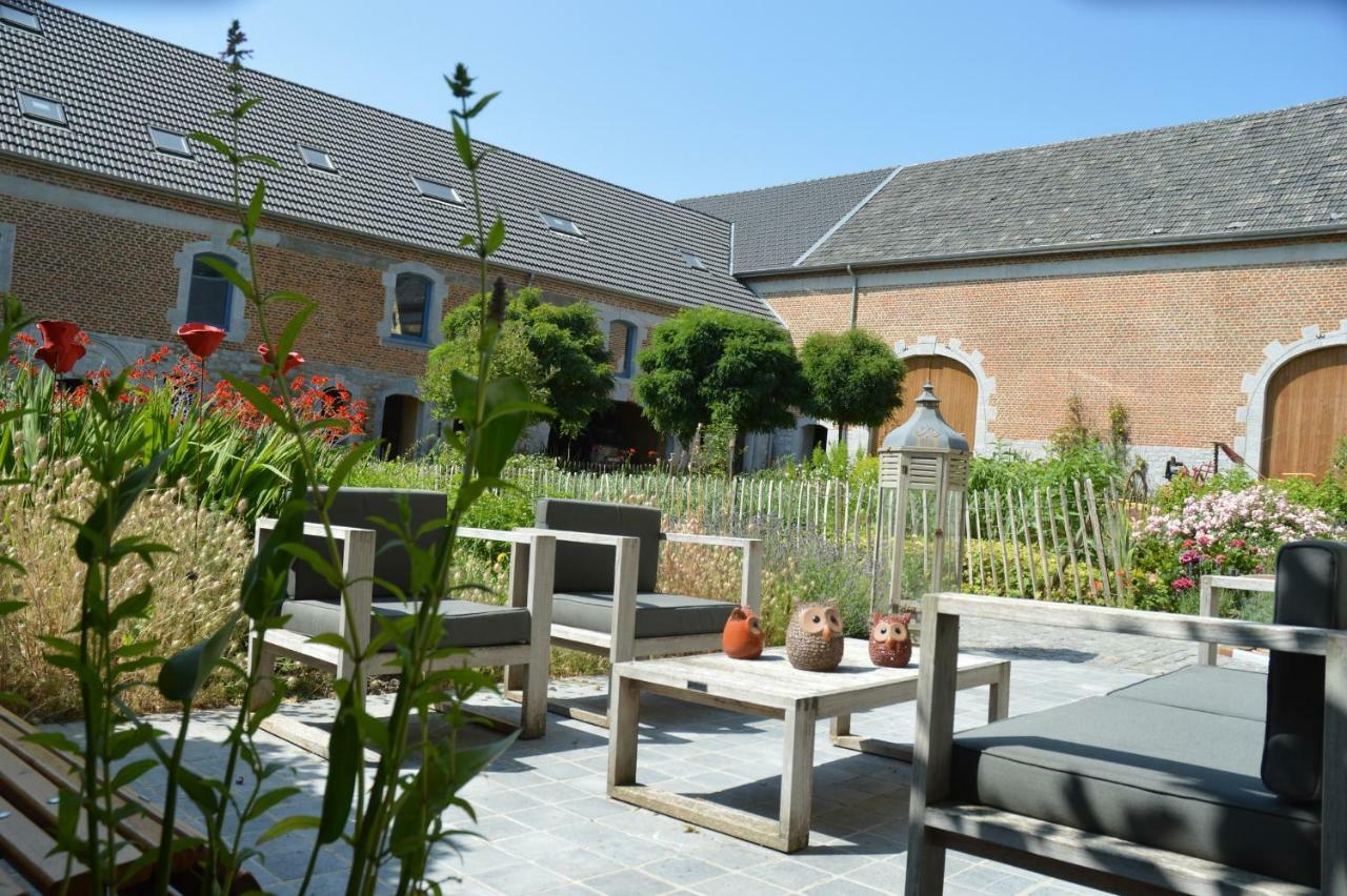 Aux 4 Saules De 4 Wilgen Bed & Breakfast Modave ภายนอก รูปภาพ